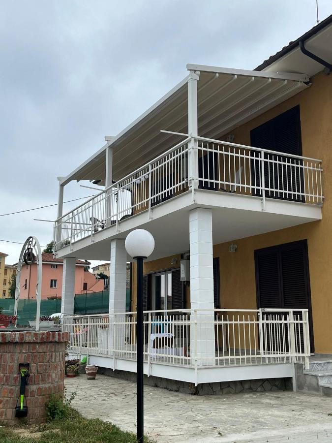 Il Gattino Di Porto - Apt 5 - Bilocale Terrazzo Piscina อิมเปรีอา ภายนอก รูปภาพ
