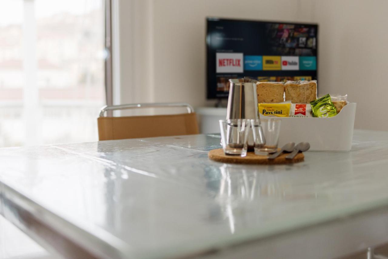 Il Gattino Di Porto - Apt 5 - Bilocale Terrazzo Piscina อิมเปรีอา ภายนอก รูปภาพ