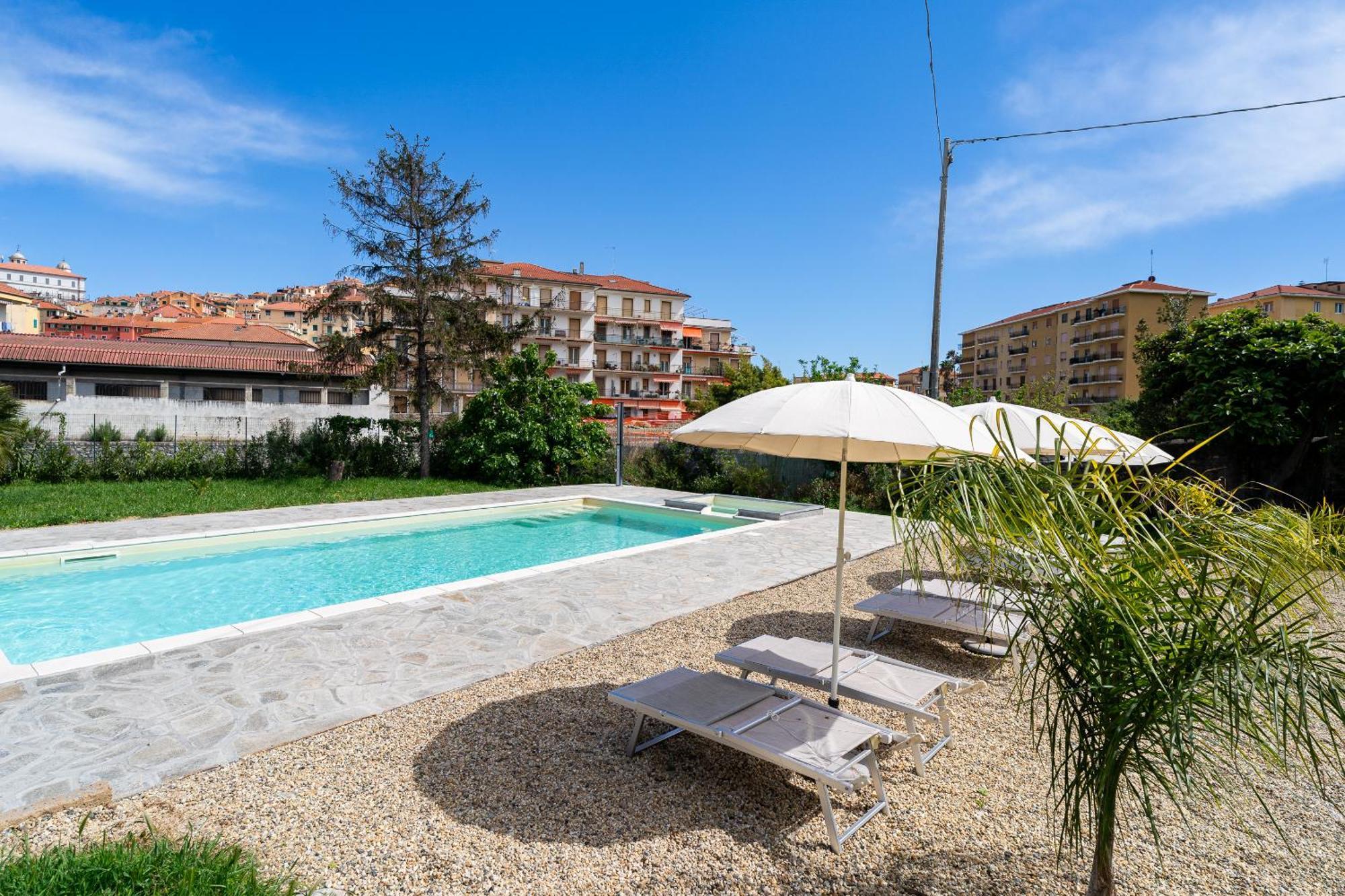 Il Gattino Di Porto - Apt 5 - Bilocale Terrazzo Piscina อิมเปรีอา ภายนอก รูปภาพ